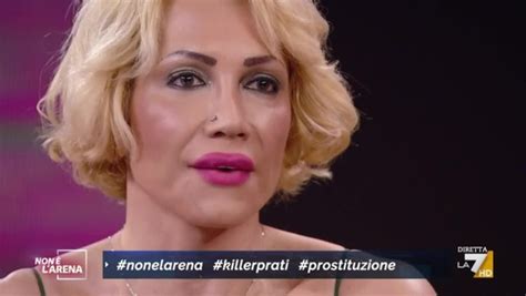 efebal nuda|Efe bal scopa un bel travestito francy nesso 